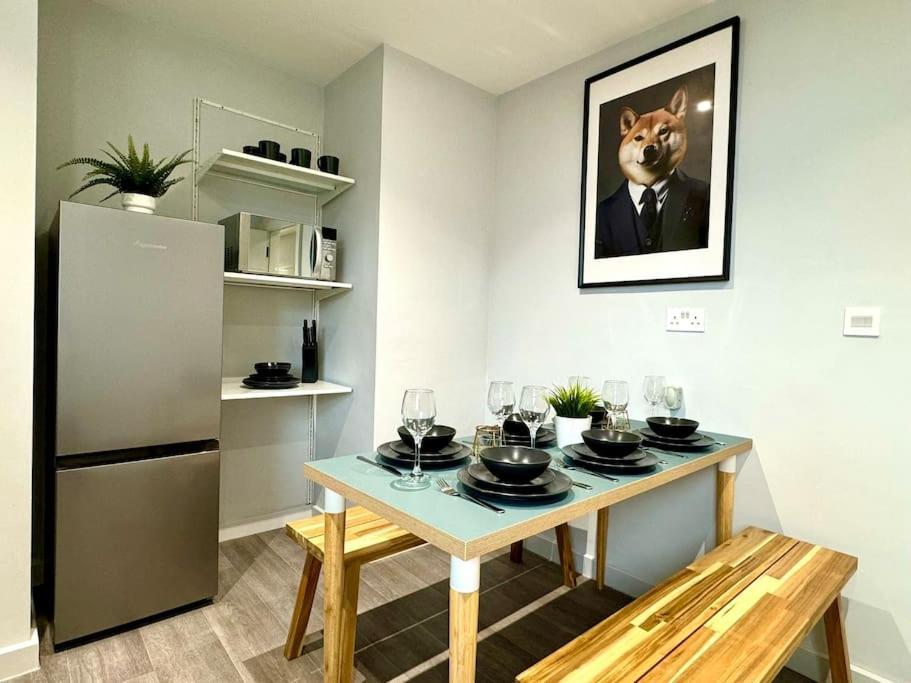 Bournemouth Getaway: 3Br Apartment Near Beach Esterno foto