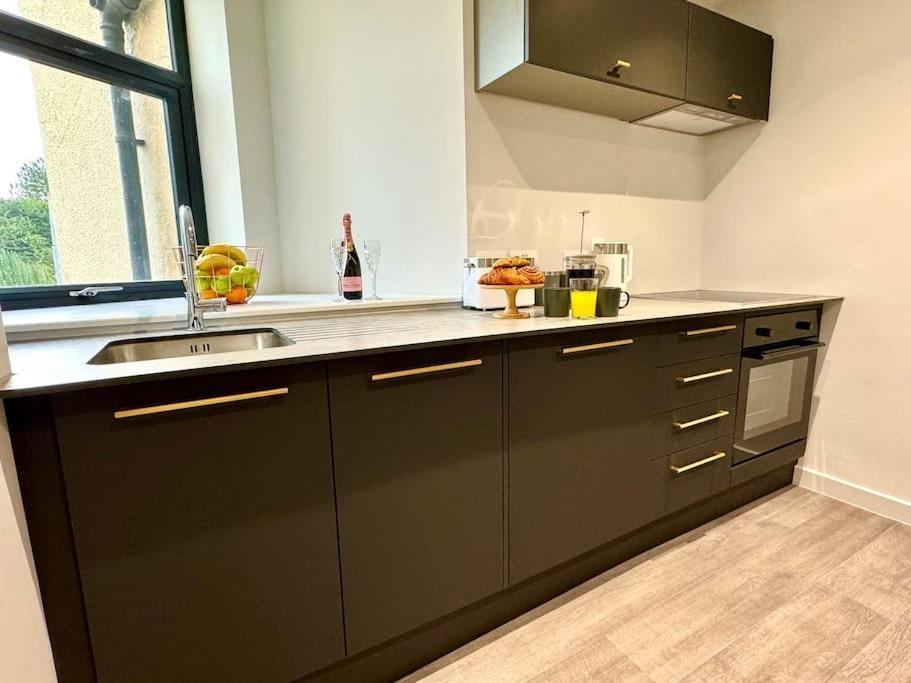 Bournemouth Getaway: 3Br Apartment Near Beach Esterno foto